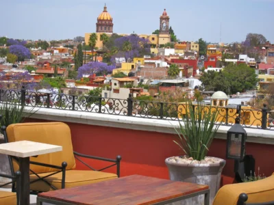 07-luna-tapa-bar-view_133618287341